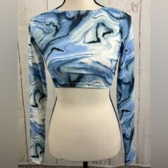 🖤Black faux leather mock turtleneck long sleeve top crop Sz Small NEW!! - Picture 12 of 13